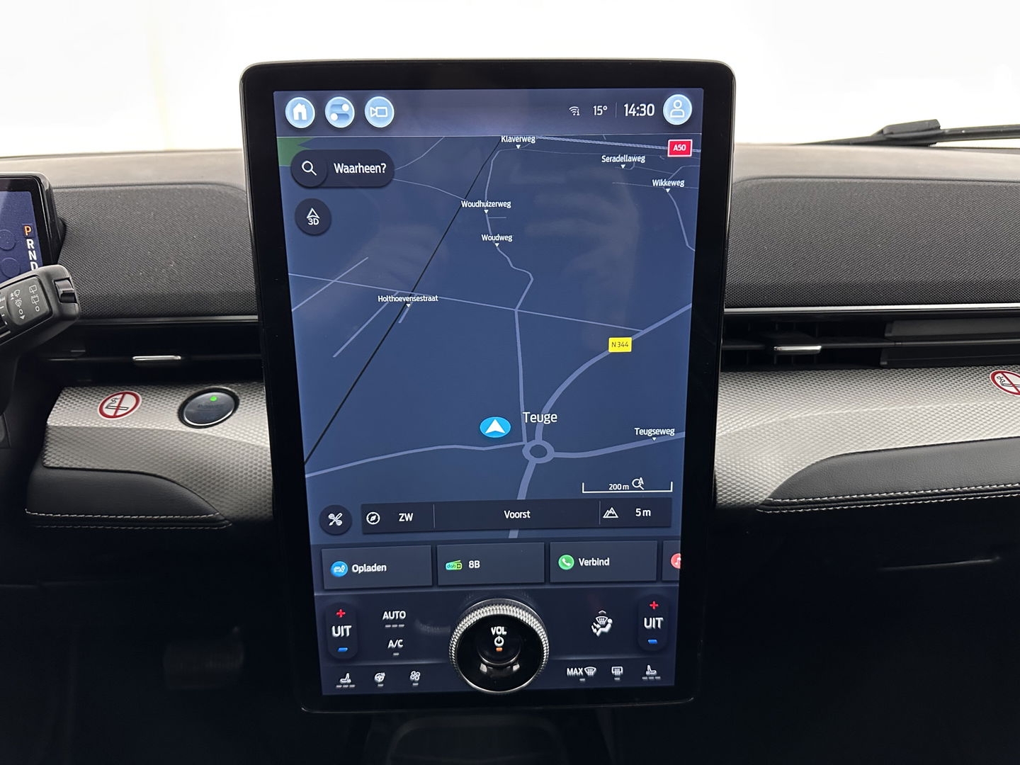 Ford Mustang Mach-E RWD 75 kWh [ 3-Fase ] {SOH-84%} (INCL.BTW) *LEATHER | FULL-LED | DAB | DIGI-COCKPIT | KEYLESS | NAVI-FULLMAP | CARPLAY | HEATED-COMFORTSEATS | TOPVIEW | ADAPTIVE-CRUISE | PRIVACY-GLASS | 18'' ALU*