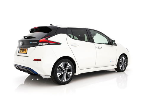 Nissan Leaf Tekna 40 kWh *LUXURY-LEATHER | FULL-LED | KEYLESS | NAVI-FULLMAP | BLIND-SPOT | BOSE-SOUND | DAB+ | HEATED-COMFORTSEATS | DIGI-COCKPIT | PRIVACY-GLASS | TOPVIEW-CAMERA | 17"ALU*