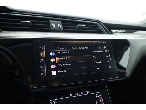 Audi e-tron e-tron 55 quattro advanced Pro Line Plus 95 kWh | SOH 91.3%  Pano | Luchtvering | HUD | Memory | Massage | 360cam | Keyless | Stoelvent. | Soft Close