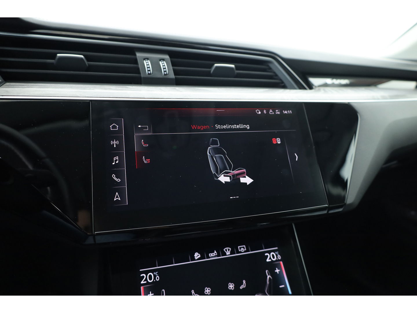 Audi e-tron e-tron 55 quattro advanced Pro Line Plus 95 kWh | SOH 91.3%  Pano | Luchtvering | HUD | Memory | Massage | 360cam | Keyless | Stoelvent. | Soft Close