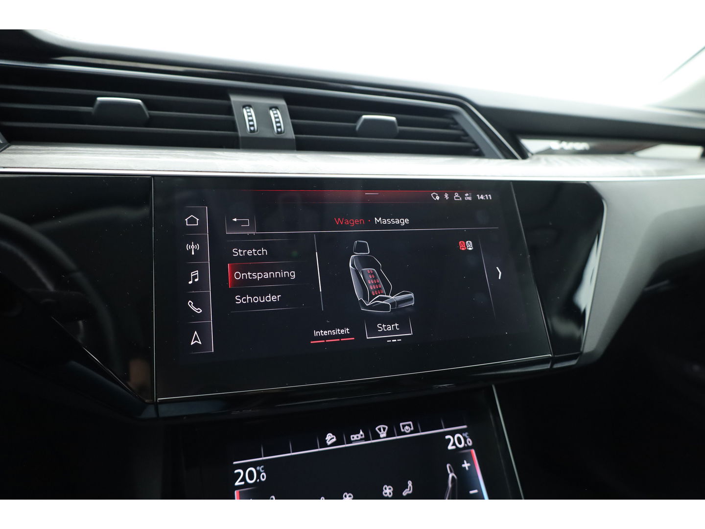 Audi e-tron e-tron 55 quattro advanced Pro Line Plus 95 kWh | SOH 91.3%  Pano | Luchtvering | HUD | Memory | Massage | 360cam | Keyless | Stoelvent. | Soft Close