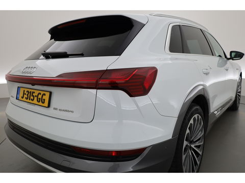 Audi e-tron e-tron 55 quattro advanced Pro Line Plus 95 kWh | SOH 91.3%  Pano | Luchtvering | HUD | Memory | Massage | 360cam | Keyless | Stoelvent. | Soft Close