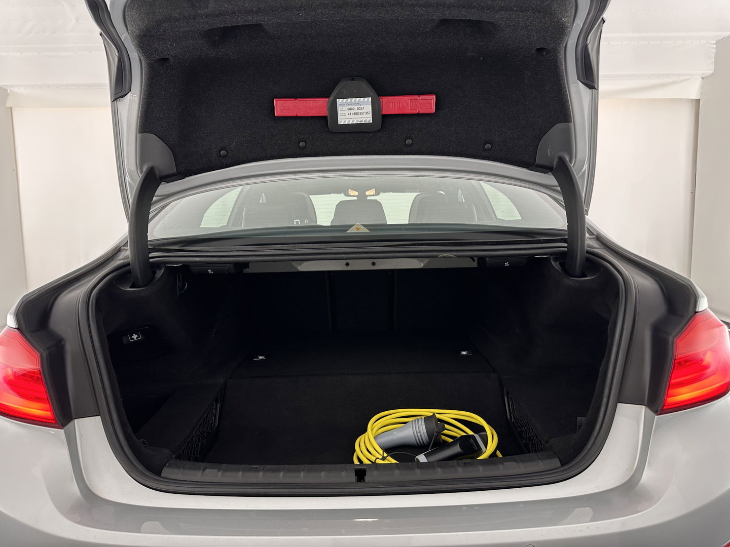 BMW 5 Serie 530e iPerformance High Executive (Plug-in) *PANO | LEATHER | FULL-LED | TOP-VIEW | HARMAN/KARDON | BLINDSPOT | MEMORY-PACK | HEATED-COMFORTSEATS | DIGI-COCKPIT | AMBIENT-LIGHT | NAVI-FULLMAP | 20''ALU*