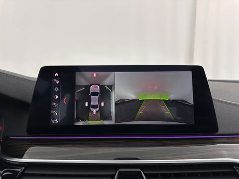 BMW 5 Serie 530e iPerformance High Executive (Plug-in) *PANO | LEATHER | FULL-LED | TOP-VIEW | HARMAN/KARDON | BLINDSPOT | MEMORY-PACK | HEATED-COMFORTSEATS | DIGI-COCKPIT | AMBIENT-LIGHT | NAVI-FULLMAP | 20''ALU*