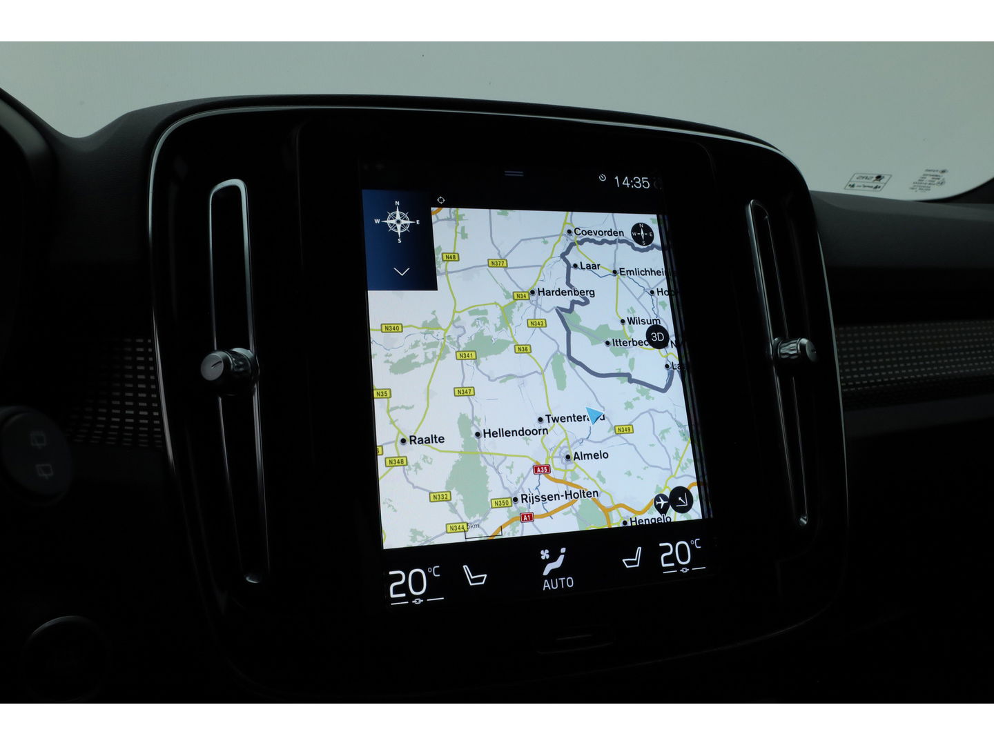 Volvo XC40 1.5 T4 Recharge R design | CarPlay | Adapt. Cruise | Navi | Stoel-Stuurverw. | Camera