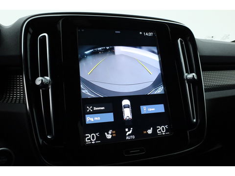 Volvo XC40 1.5 T4 Recharge R design | CarPlay | Adapt. Cruise | Navi | Stoel-Stuurverw. | Camera