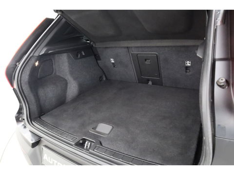 Volvo XC40 1.5 T4 Recharge R design | CarPlay | Adapt. Cruise | Navi | Stoel-Stuurverw. | Camera