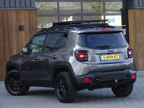 Jeep Renegade Trail Hawk 2.4 179PK automaat / lier / LED
