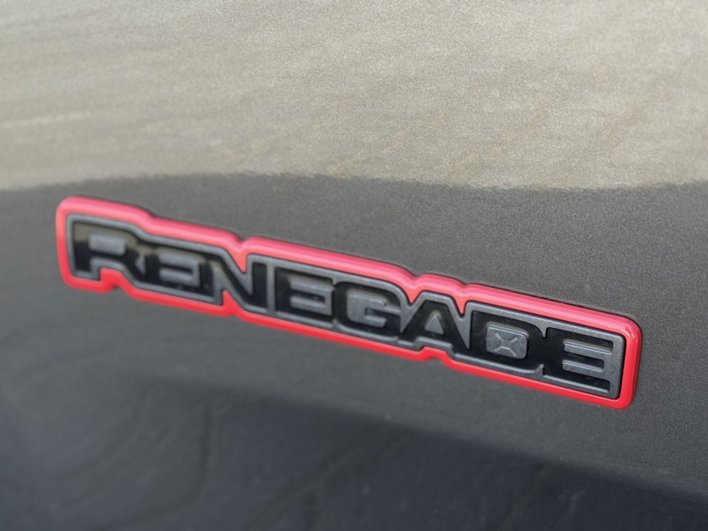 Jeep Renegade Trail Hawk 2.4 179PK automaat / lier / LED