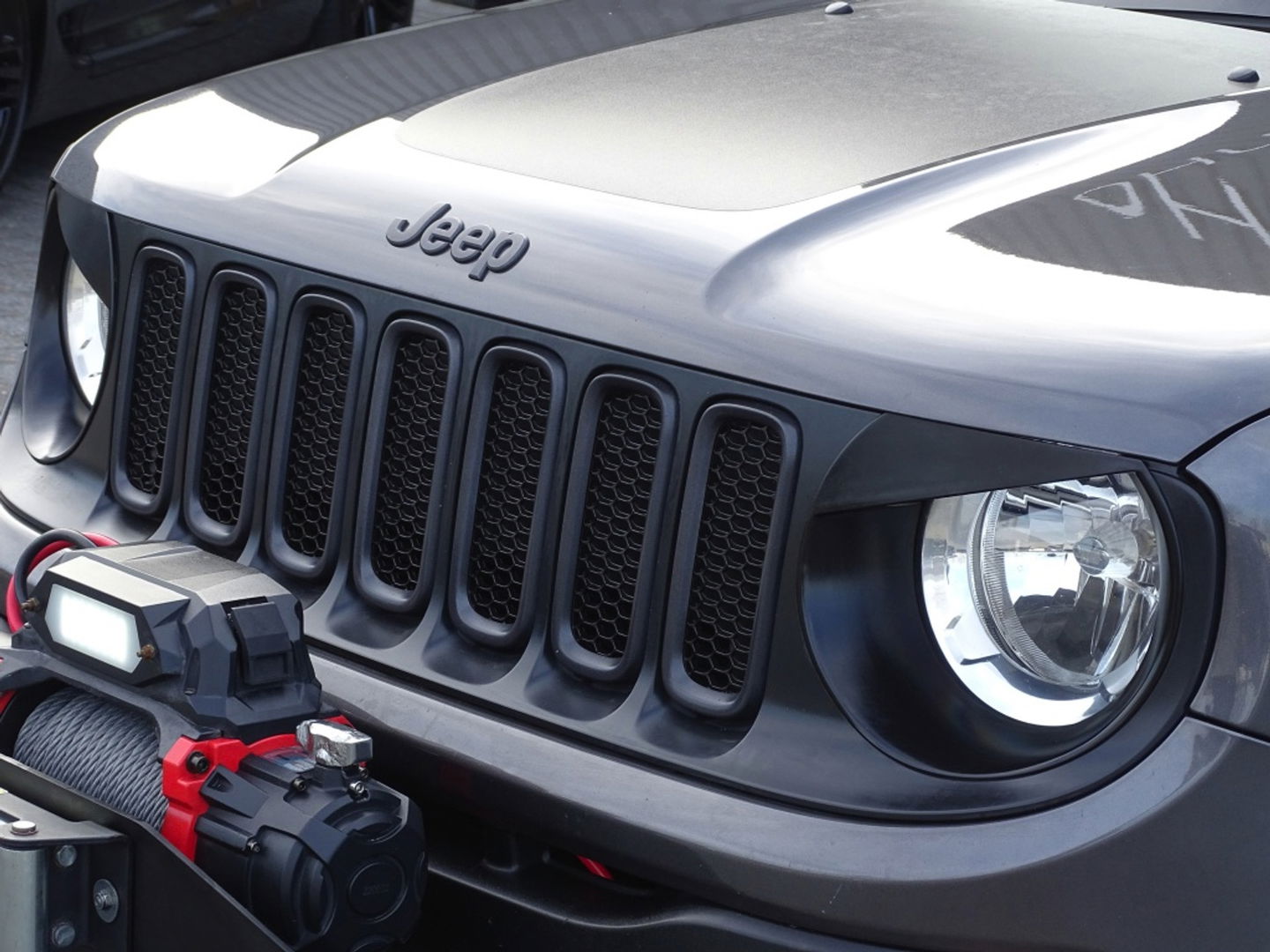 Jeep Renegade Trail Hawk 2.4 179PK automaat / lier / LED