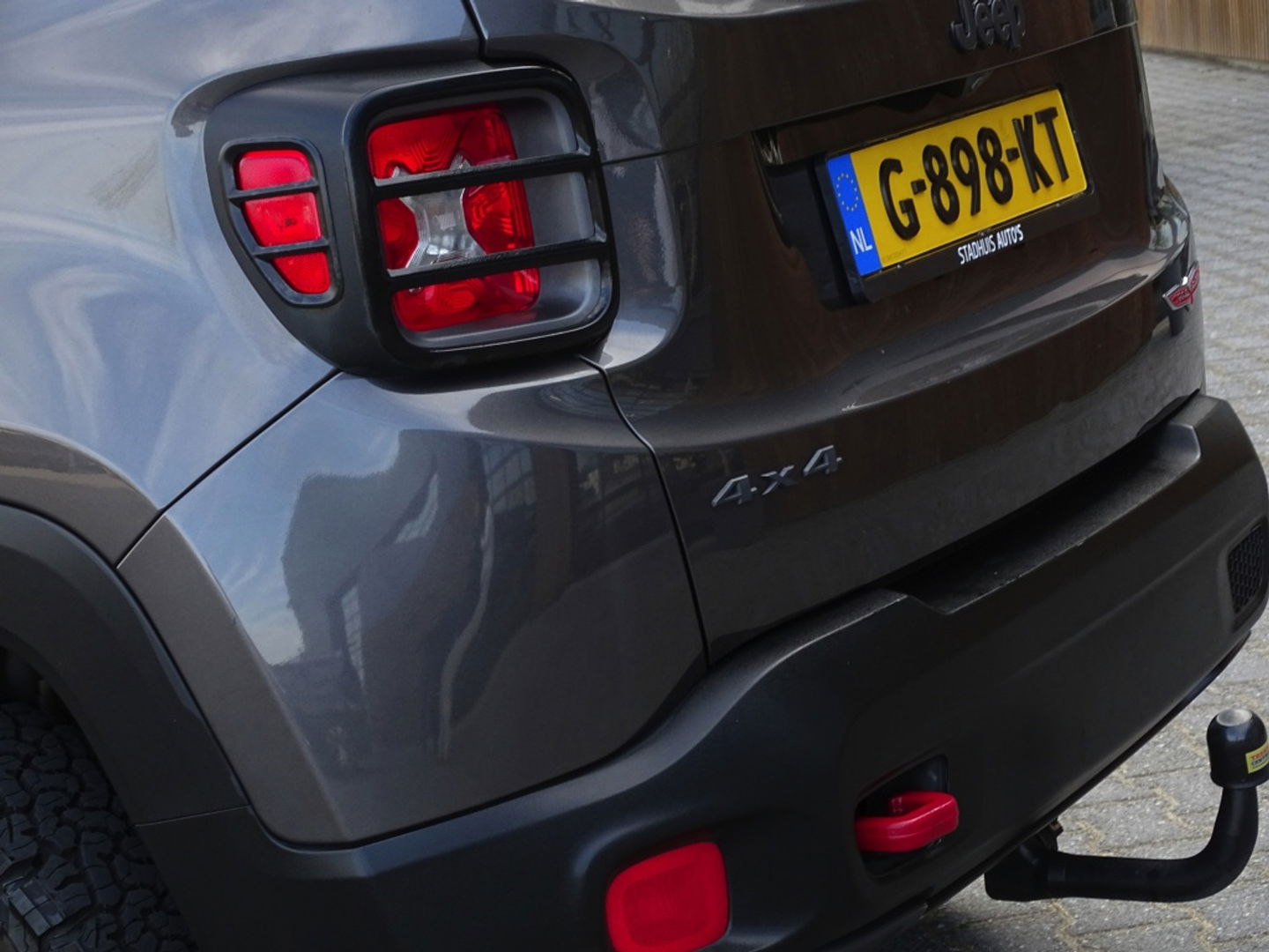 Jeep Renegade Trail Hawk 2.4 179PK automaat / lier / LED