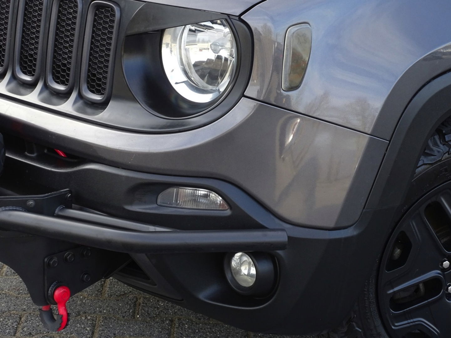 Jeep Renegade Trail Hawk 2.4 179PK automaat / lier / LED