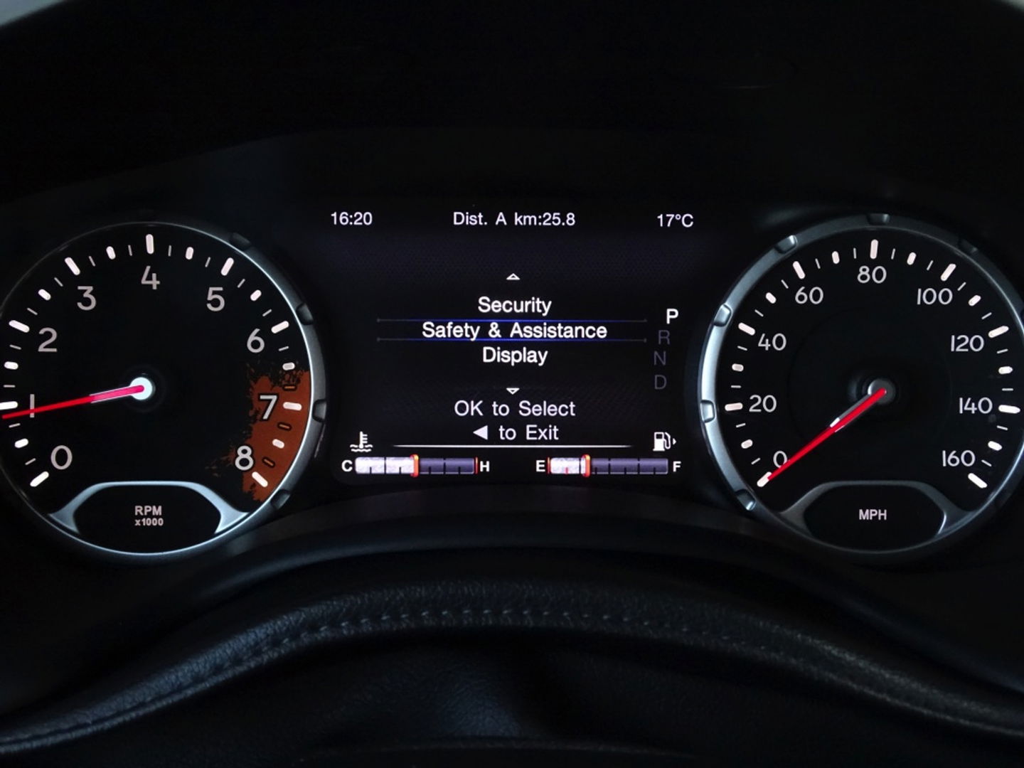 Jeep Renegade Trail Hawk 2.4 179PK automaat / lier / LED