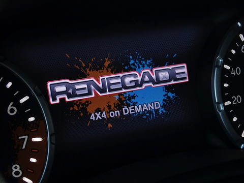 Jeep Renegade Trail Hawk 2.4 179PK automaat / lier / LED