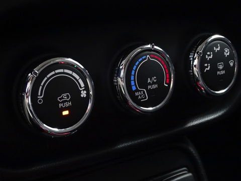 Jeep Renegade Trail Hawk 2.4 179PK automaat / lier / LED