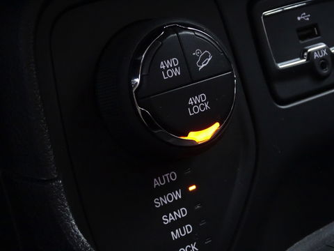 Jeep Renegade Trail Hawk 2.4 179PK automaat / lier / LED