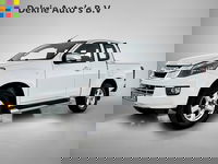 Isuzu D-Max - Automaat AWD 2.5 Extended Cab LS / Airco / Cruise-ctr. / LM Velgen / Trekhaak / Side bars / Apk nieuw