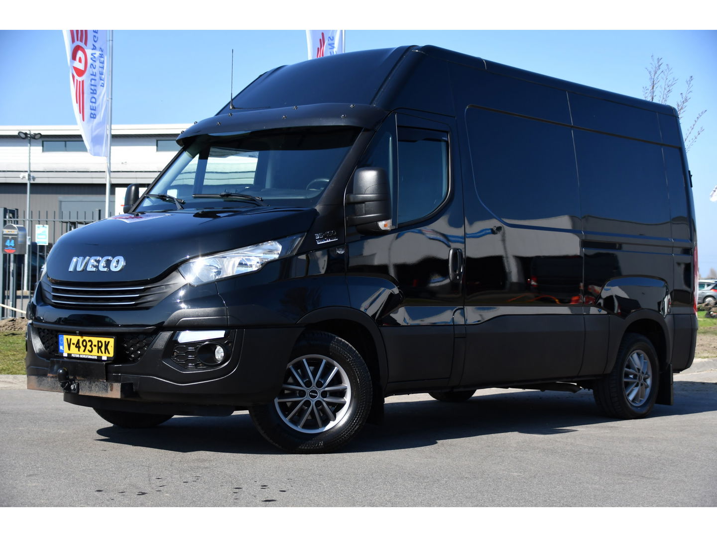 Iveco Daily 35S16V 2.3 352 H3 L PB Edition Camera, Cruise, 3500kg Trekhaak, Automaat, 155pk, Clima, Uniek!