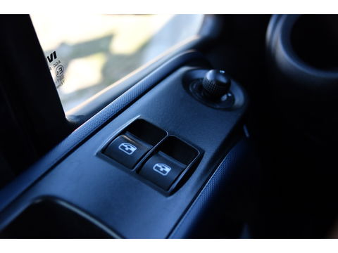 Iveco Daily 35S16V 2.3 352 H3 L PB Edition Camera, Cruise, 3500kg Trekhaak, Automaat, 155pk, Clima, Uniek!