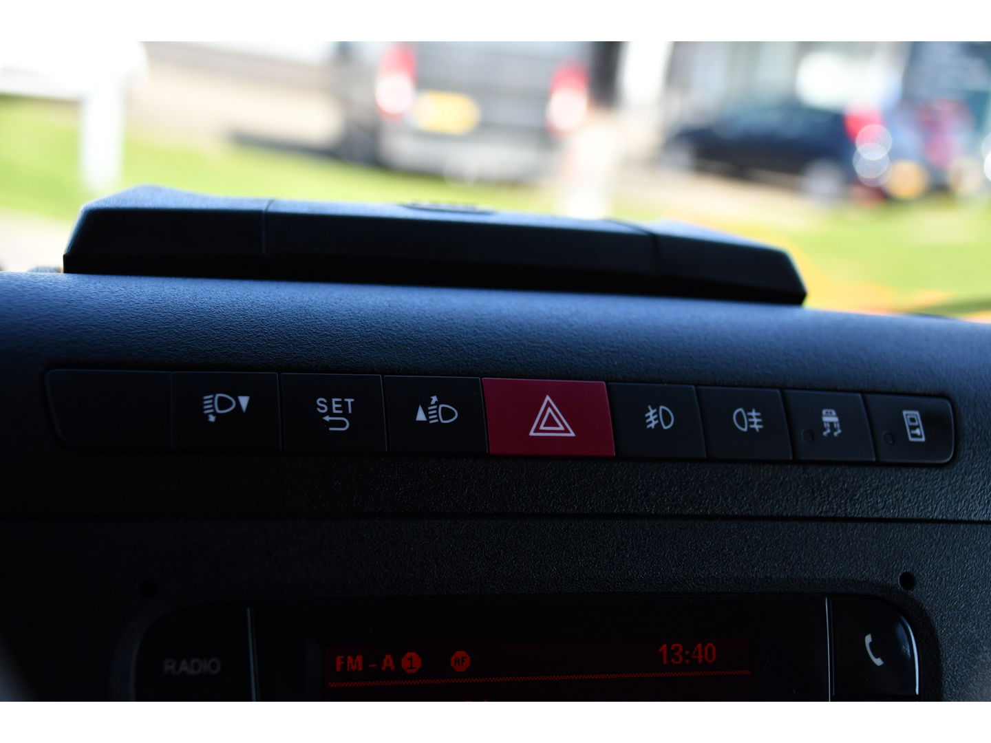 Iveco Daily 35S16V 2.3 352 H3 L PB Edition Camera, Cruise, 3500kg Trekhaak, Automaat, 155pk, Clima, Uniek!