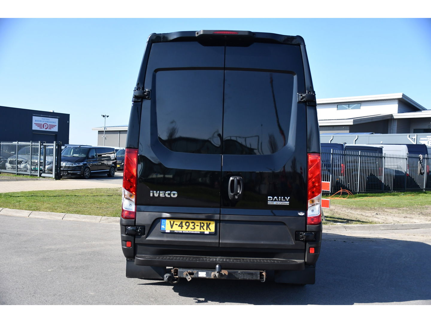 Iveco Daily 35S16V 2.3 352 H3 L PB Edition Camera, Cruise, 3500kg Trekhaak, Automaat, 155pk, Clima, Uniek!