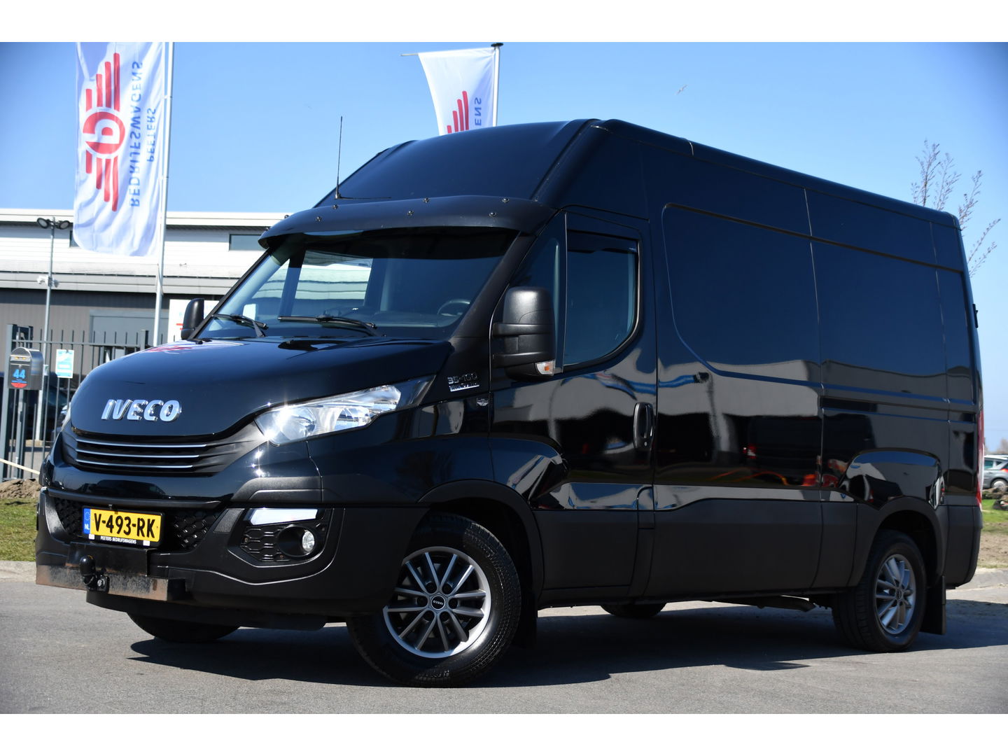Iveco Daily 35S16V 2.3 352 H3 L PB Edition Camera, Cruise, 3500kg Trekhaak, Automaat, 155pk, Clima, Uniek!