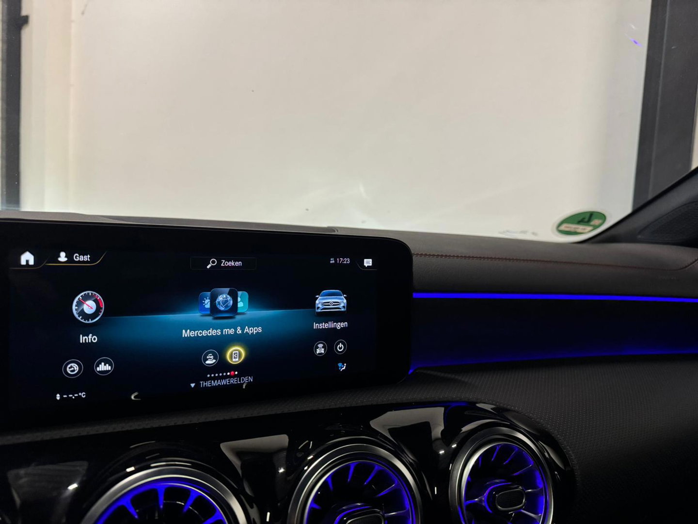 Mercedes-Benz CLA-Klasse Shooting Brake 250 4MATIC AMG Line PANO HUD VOL'