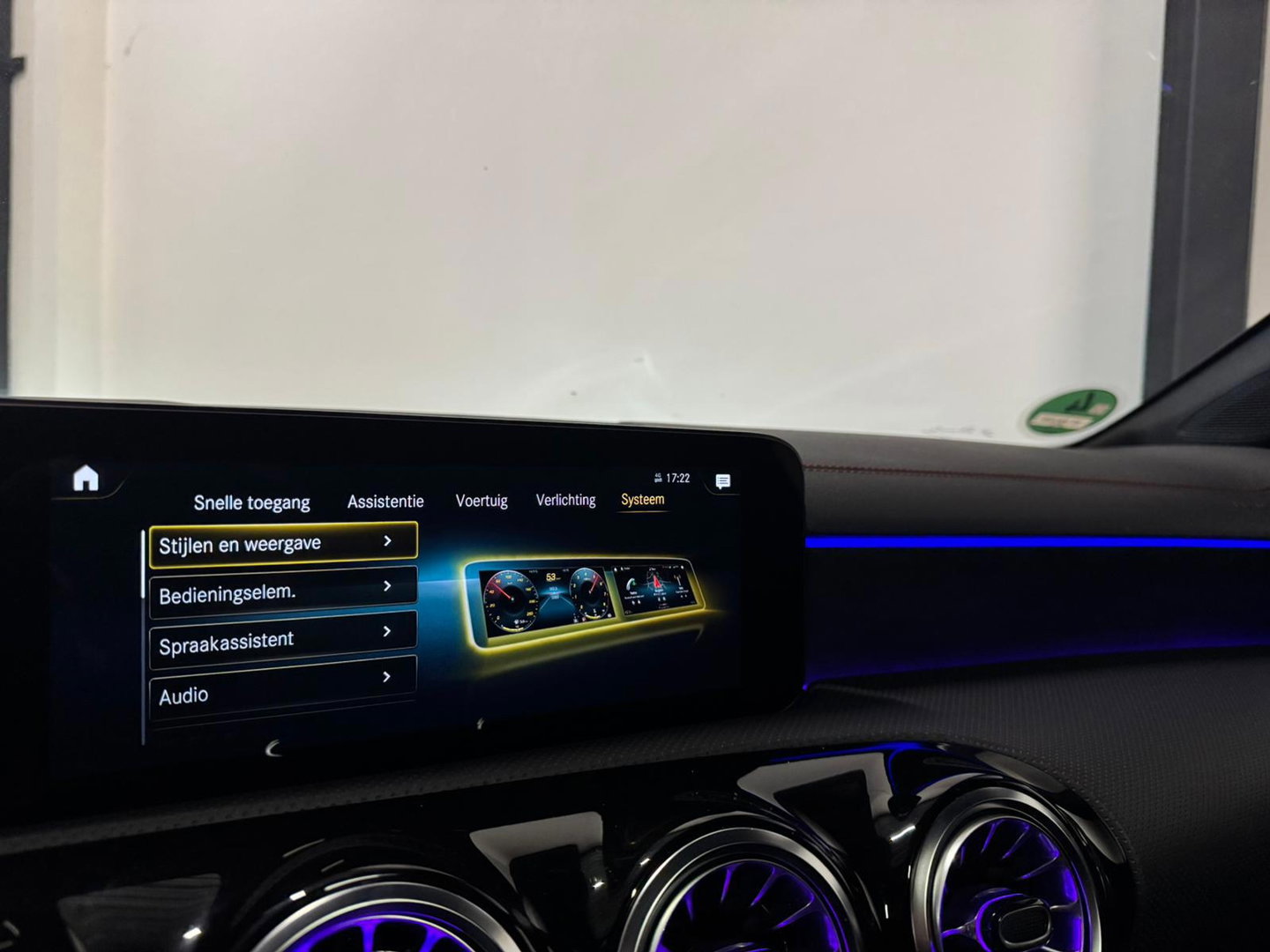 Mercedes-Benz CLA-Klasse Shooting Brake 250 4MATIC AMG Line PANO HUD VOL'