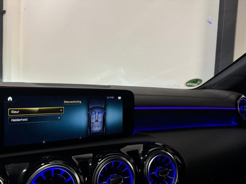 Mercedes-Benz CLA-Klasse Shooting Brake 250 4MATIC AMG Line PANO HUD VOL'