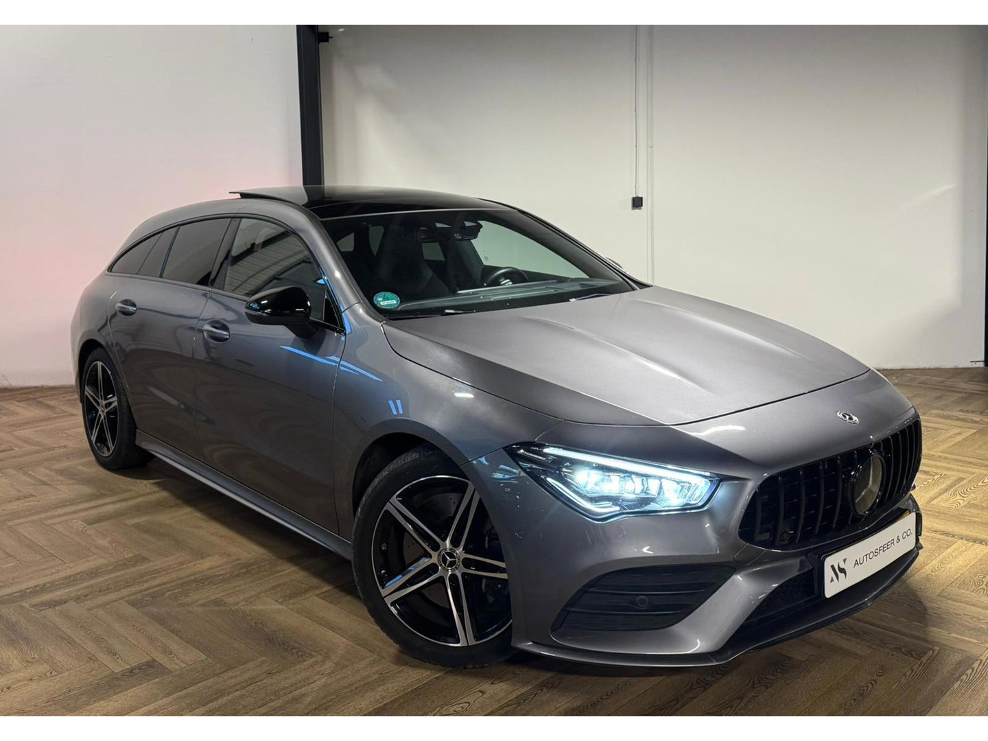 Mercedes-Benz CLA-Klasse Shooting Brake 250 4MATIC AMG Line PANO HUD VOL'