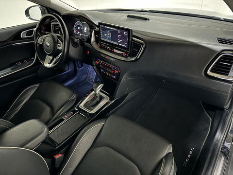 Kia XCeed 1.6 GDi PHEV ExecutiveLine Pano Leer ACC Camera Trekh. NAP