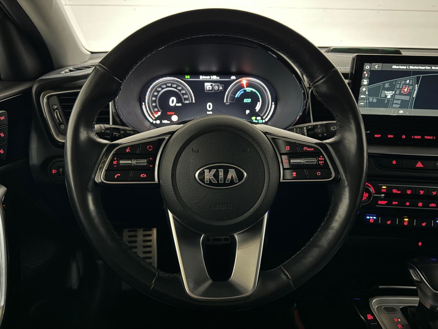 Kia XCeed 1.6 GDi PHEV ExecutiveLine Pano Leer ACC Camera Trekh. NAP