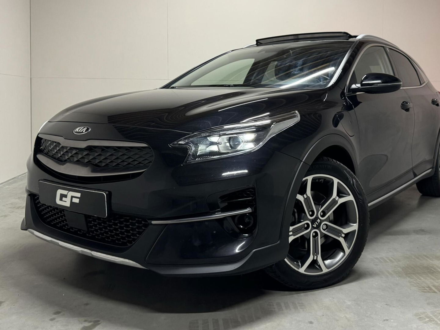 Kia XCeed 1.6 GDi PHEV ExecutiveLine Pano Leer ACC Camera Trekh. NAP