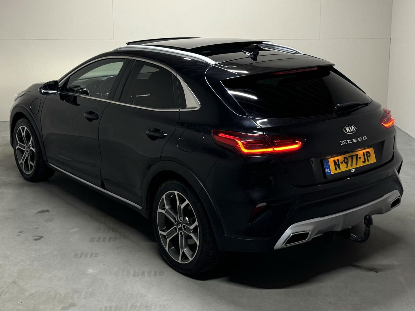 Kia XCeed 1.6 GDi PHEV ExecutiveLine Pano Leer ACC Camera Trekh. NAP