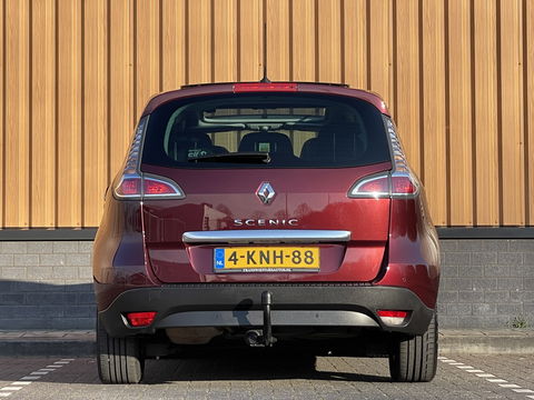 Renault Scénic 2.0 Bose | Automaat | Panoramadak | 17'' lichtmetaal | Trekhaak | Bose | Navigatie | Origineel Nederlands | Isofix |