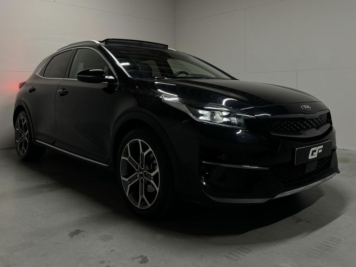 Kia XCeed 1.6 GDi PHEV ExecutiveLine Pano Leer ACC Camera Trekh. NAP