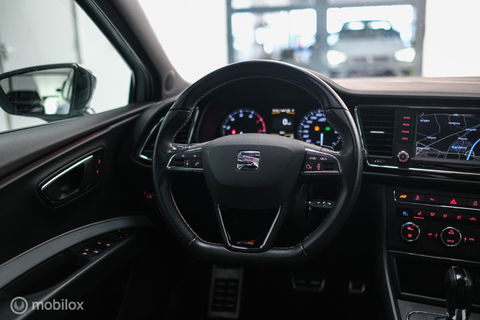 SEAT Leon 2.0 TSI Cupra 290 PK DSG | Panorama | LED | Alcantara | Navigatie | Cruise | Zeer nette auto | rijklaaprijs |