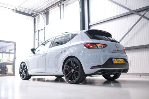 SEAT Leon 2.0 TSI Cupra 290 PK DSG | Panorama | LED | Alcantara | Navigatie | Cruise | Zeer nette auto | rijklaaprijs |