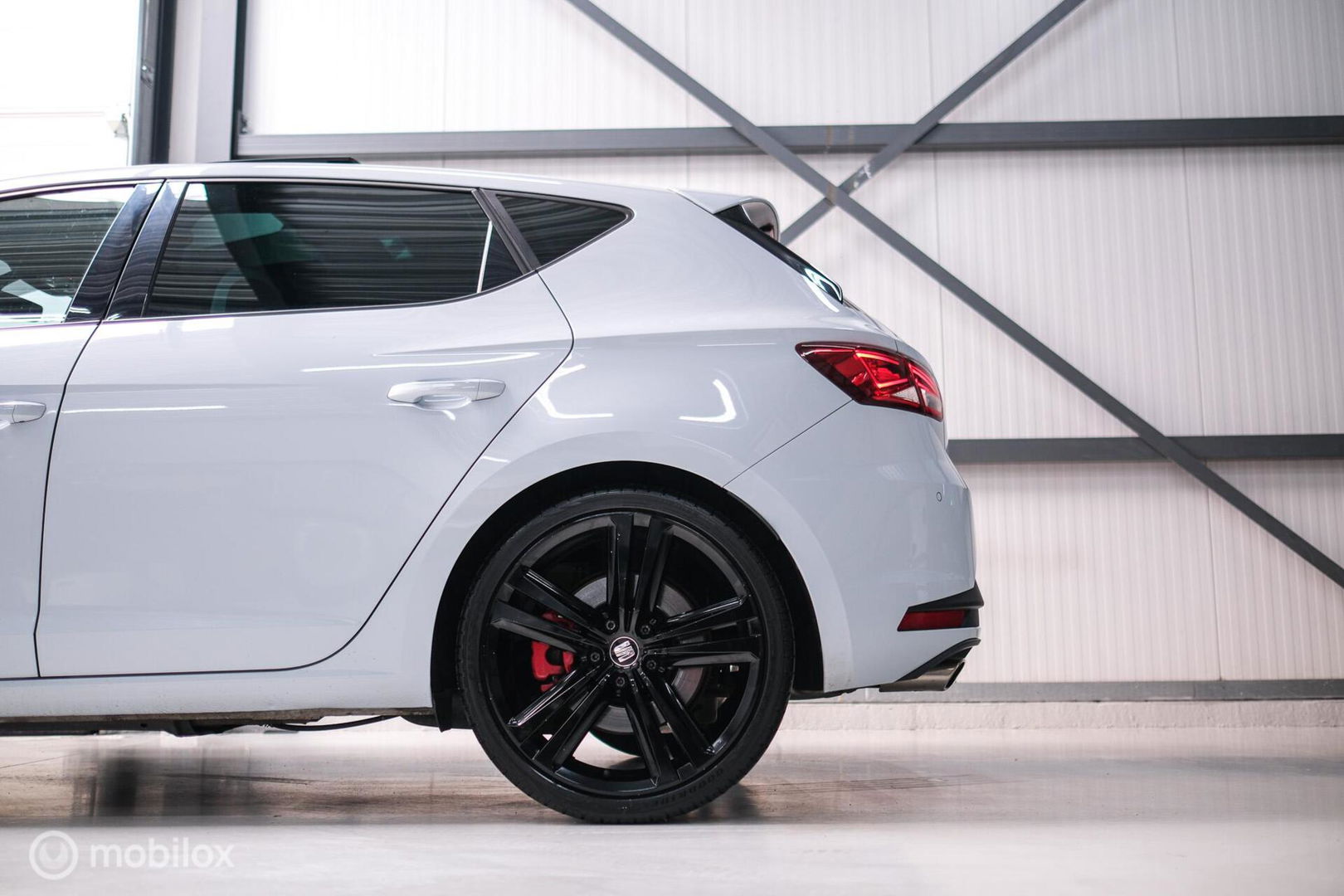 SEAT Leon 2.0 TSI Cupra 290 PK DSG | Panorama | LED | Alcantara | Navigatie | Cruise | Zeer nette auto | rijklaaprijs |