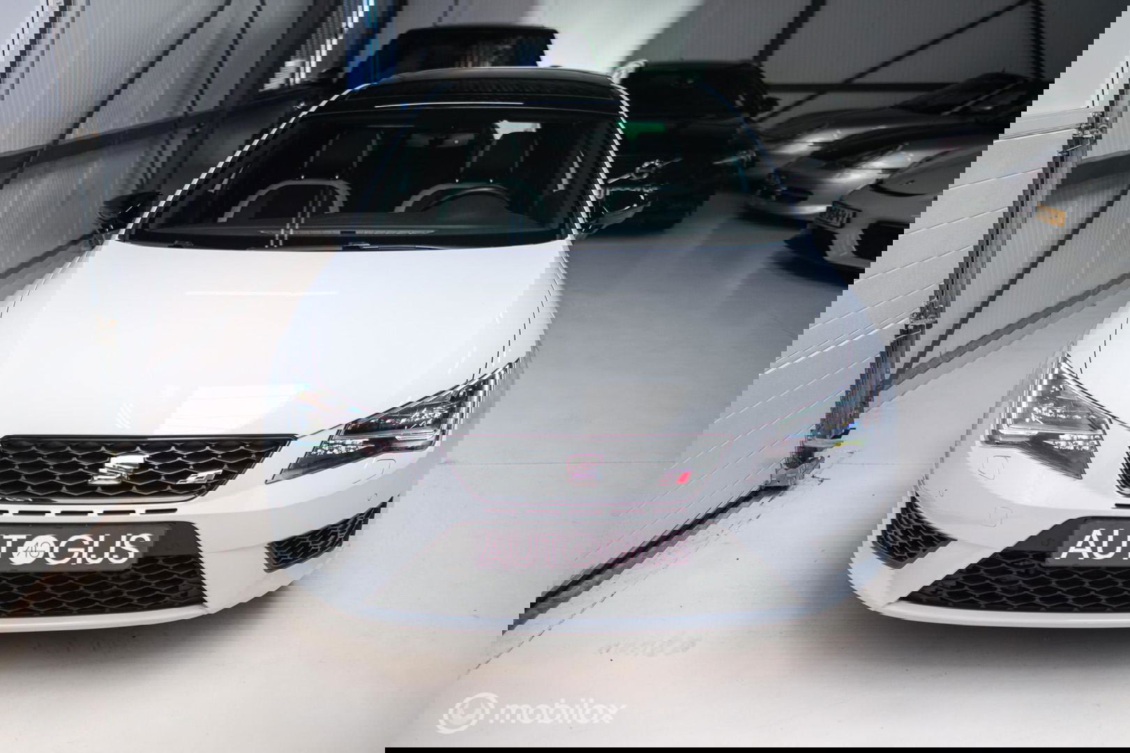 SEAT Leon 2.0 TSI Cupra 290 PK DSG | Panorama | LED | Alcantara | Navigatie | Cruise | Zeer nette auto | rijklaaprijs |