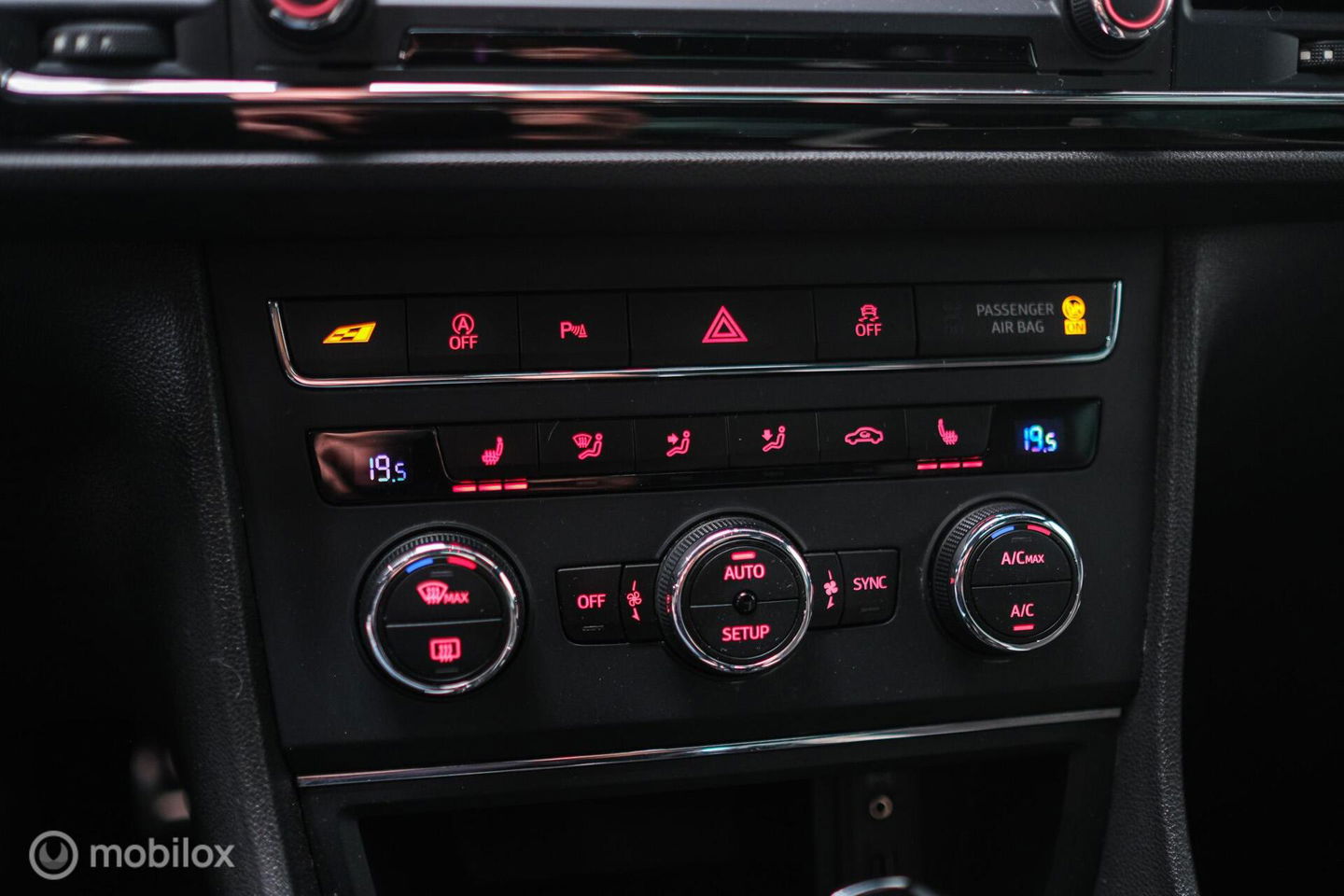 SEAT Leon 2.0 TSI Cupra 290 PK DSG | Panorama | LED | Alcantara | Navigatie | Cruise | Zeer nette auto | rijklaaprijs |