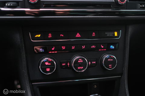 SEAT Leon 2.0 TSI Cupra 290 PK DSG | Panorama | LED | Alcantara | Navigatie | Cruise | Zeer nette auto | rijklaaprijs |