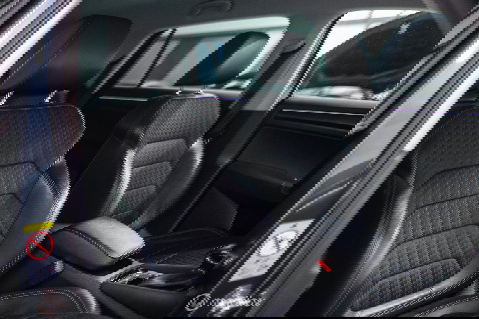 Škoda Kodiaq 1.5 TSI Business Edition DSG | Virtual cockpit | LED | Trekhaak | Camera | DAB | Canton Audio | 1e eigenaar | Rijklaar |