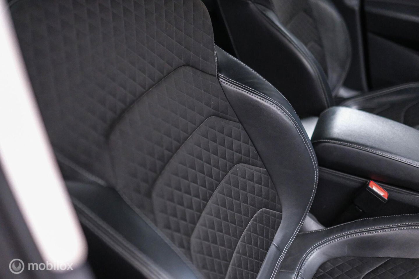 Škoda Kodiaq 1.5 TSI Business Edition DSG | Virtual cockpit | LED | Trekhaak | Camera | DAB | Canton Audio | 1e eigenaar | Rijklaar |