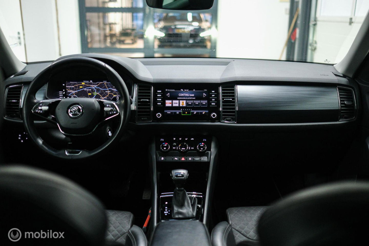 Škoda Kodiaq 1.5 TSI Business Edition DSG | Virtual cockpit | LED | Trekhaak | Camera | DAB | Canton Audio | 1e eigenaar | Rijklaar |