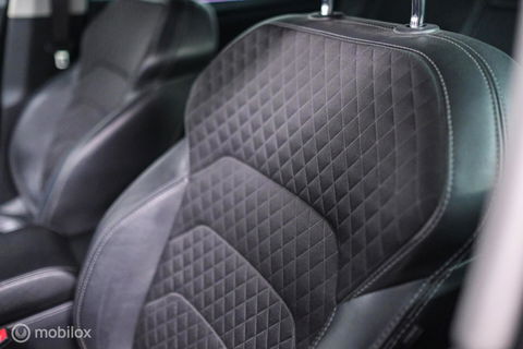 Škoda Kodiaq 1.5 TSI Business Edition DSG | Virtual cockpit | LED | Trekhaak | Camera | DAB | Canton Audio | 1e eigenaar | Rijklaar |