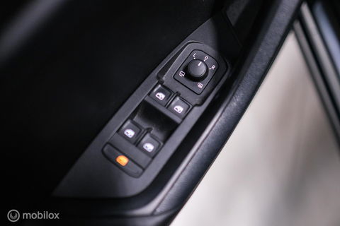 Škoda Kodiaq 1.5 TSI Business Edition DSG | Virtual cockpit | LED | Trekhaak | Camera | DAB | Canton Audio | 1e eigenaar | Rijklaar |