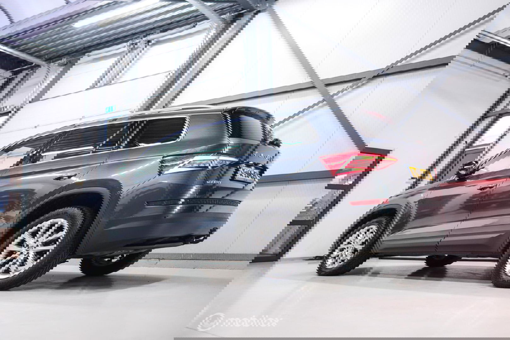 Škoda Kodiaq 1.5 TSI Business Edition DSG | Virtual cockpit | LED | Trekhaak | Camera | DAB | Canton Audio | 1e eigenaar | Rijklaar |