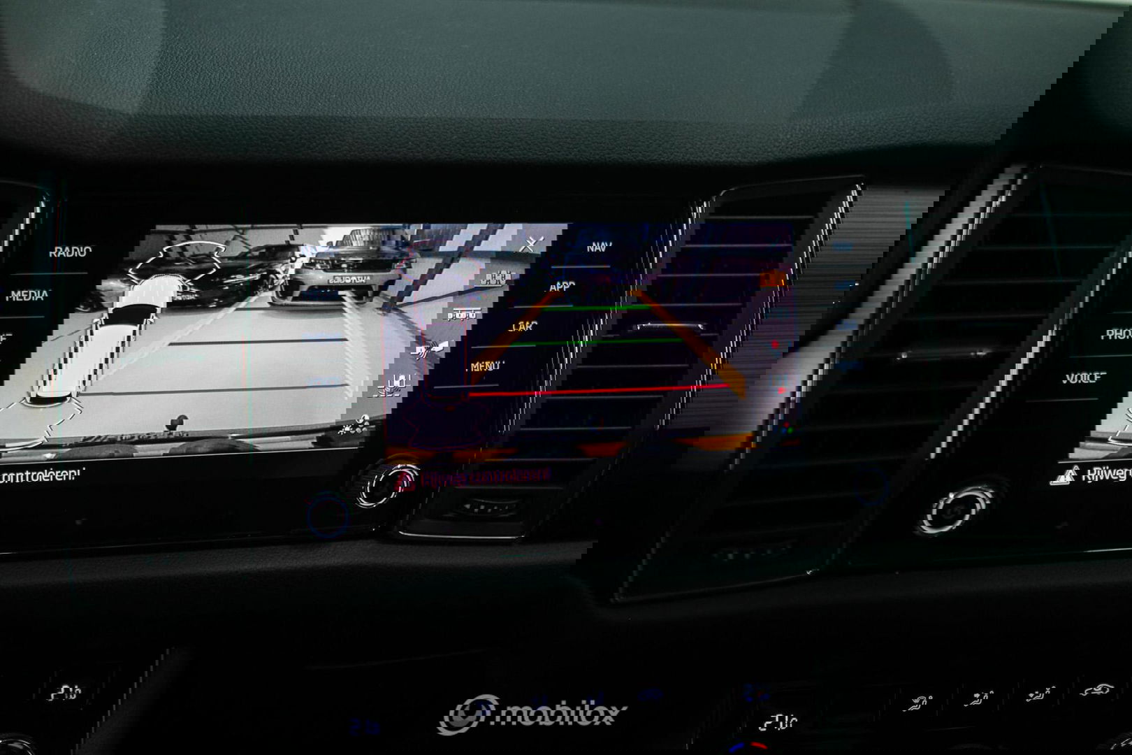 Škoda Kodiaq 1.5 TSI Business Edition DSG | Virtual cockpit | LED | Trekhaak | Camera | DAB | Canton Audio | 1e eigenaar | Rijklaar |