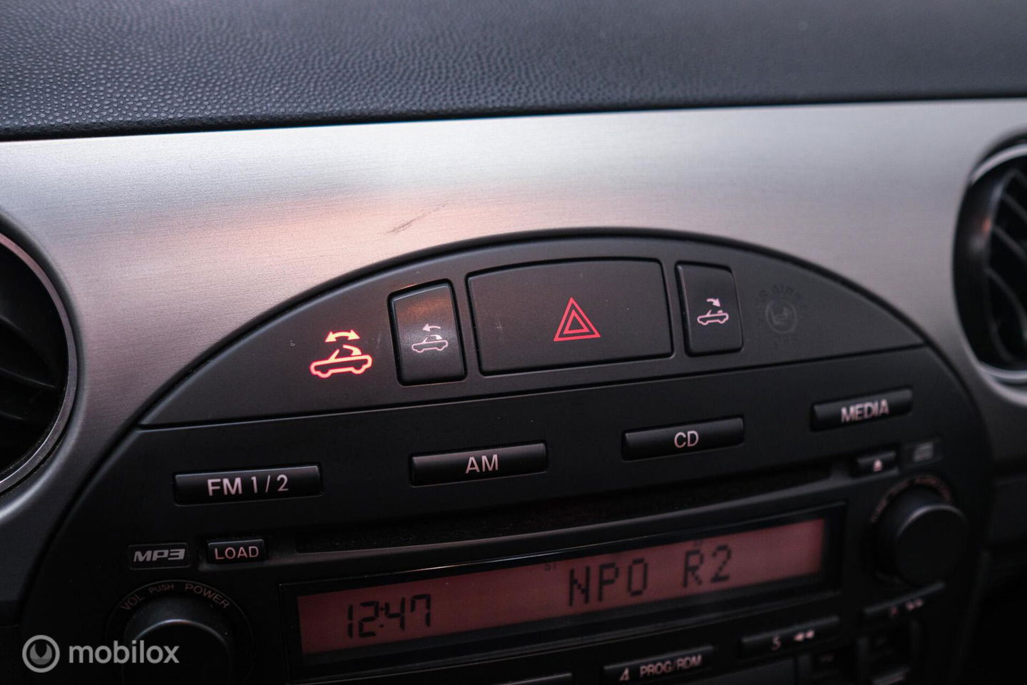 Mazda MX-5 1.8 TS+ | Hardtop | Leder | Top onderhouden | Stoelverwarming | Rijklaarprijs |